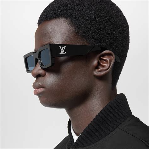 louis vuitton clash sunglasses.